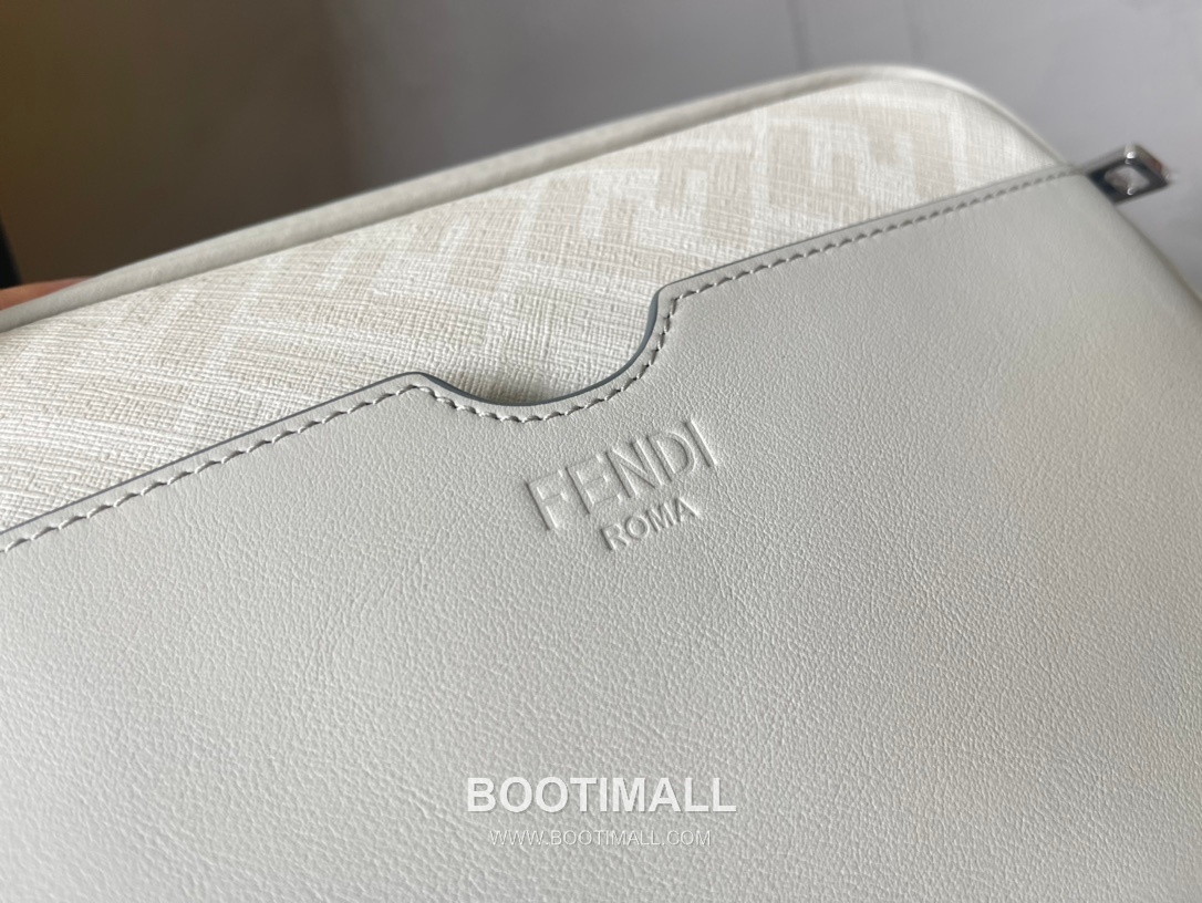 Fendi Camera Case FF Jacquard Fabric Bag 펜디 카메라 케이스 FF 자카드 패브릭 백 22cm 5