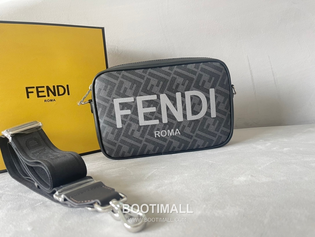 Fendi Camera Case FF Jacquard Fabric Bag 펜디 카메라 케이스 FF 자카드 패브릭 백 22cm 1