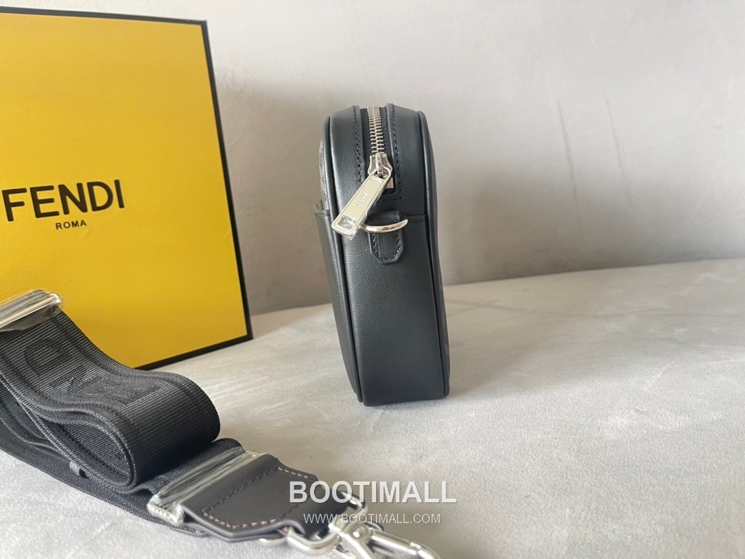 Fendi Camera Case FF Jacquard Fabric Bag 펜디 카메라 케이스 FF 자카드 패브릭 백 22cm 3