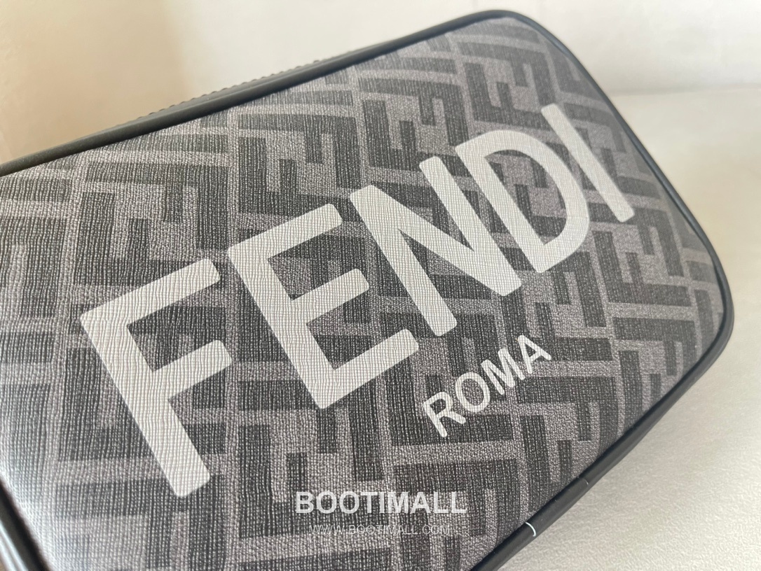 Fendi Camera Case FF Jacquard Fabric Bag 펜디 카메라 케이스 FF 자카드 패브릭 백 22cm 6
