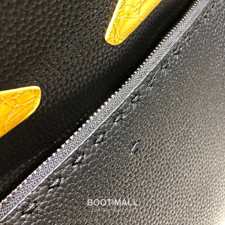 Fendi Bag Bugs Togo Leather Backpack 펜디 백버그 토고 레더 백팩 34cm 7