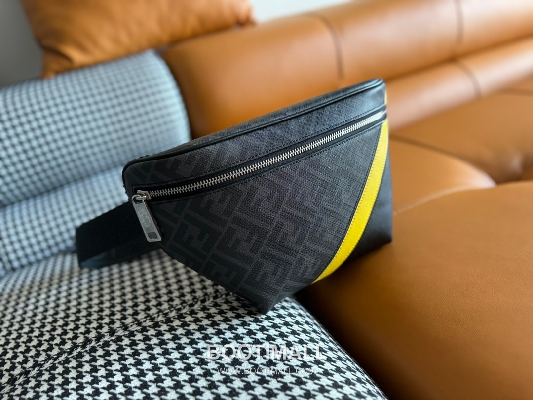 Fendi FF Canvas Belt Bag 펜디 FF 캔버스 벨트백 434M58 30cm 2