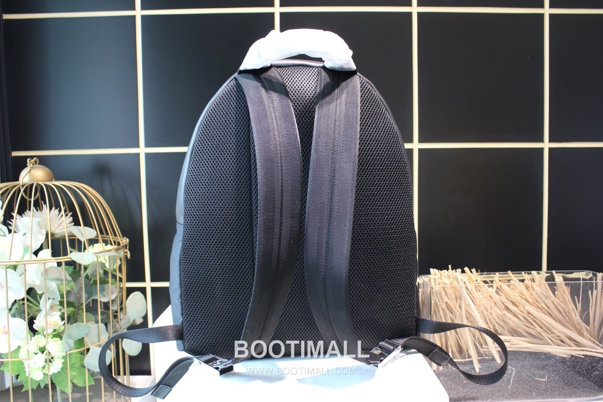 Fendi Bag Bugs Nylon Backpack 펜디 백 버그스 나일론 백팩 7012M75 34cm 4