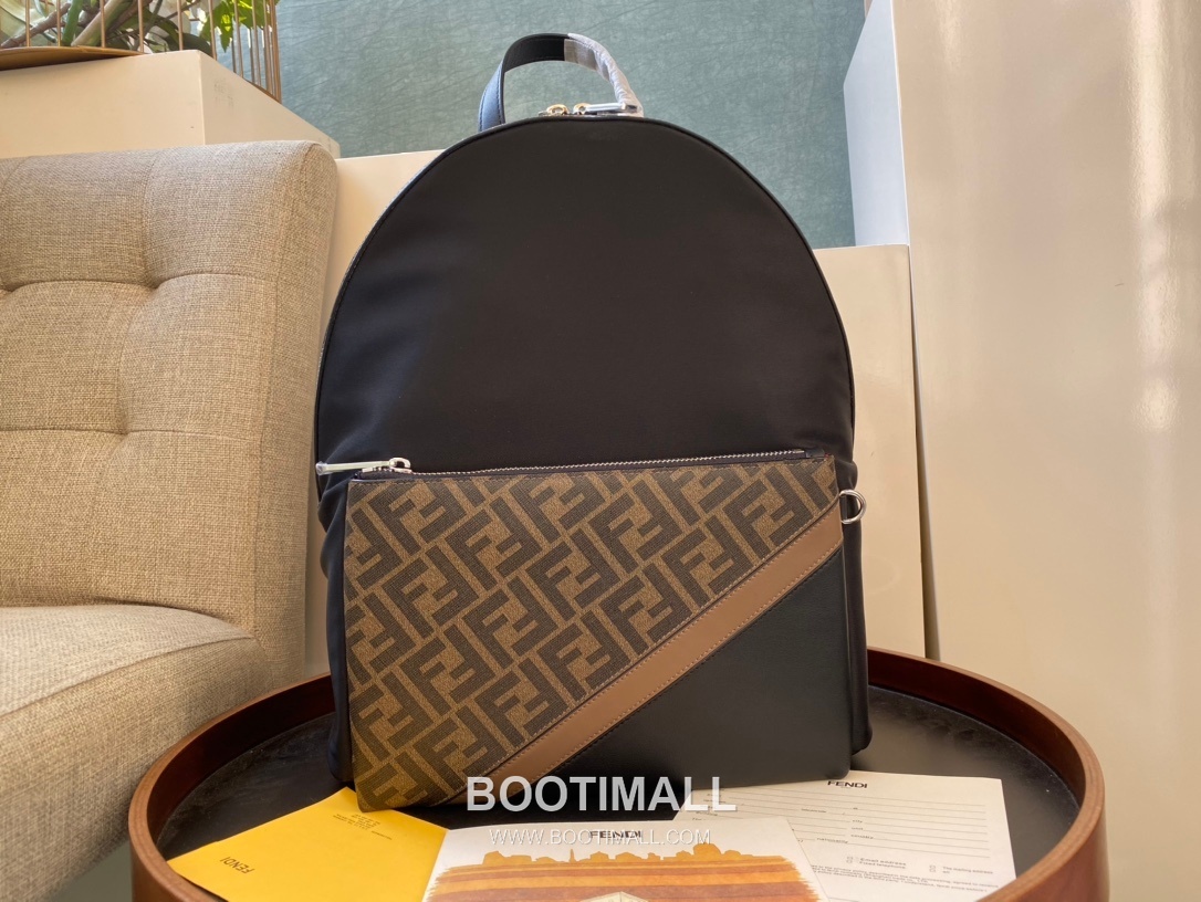 Fendi FF Nylon Backpack 펜디 FF 나일론 백팩 7012M70 32cm 1