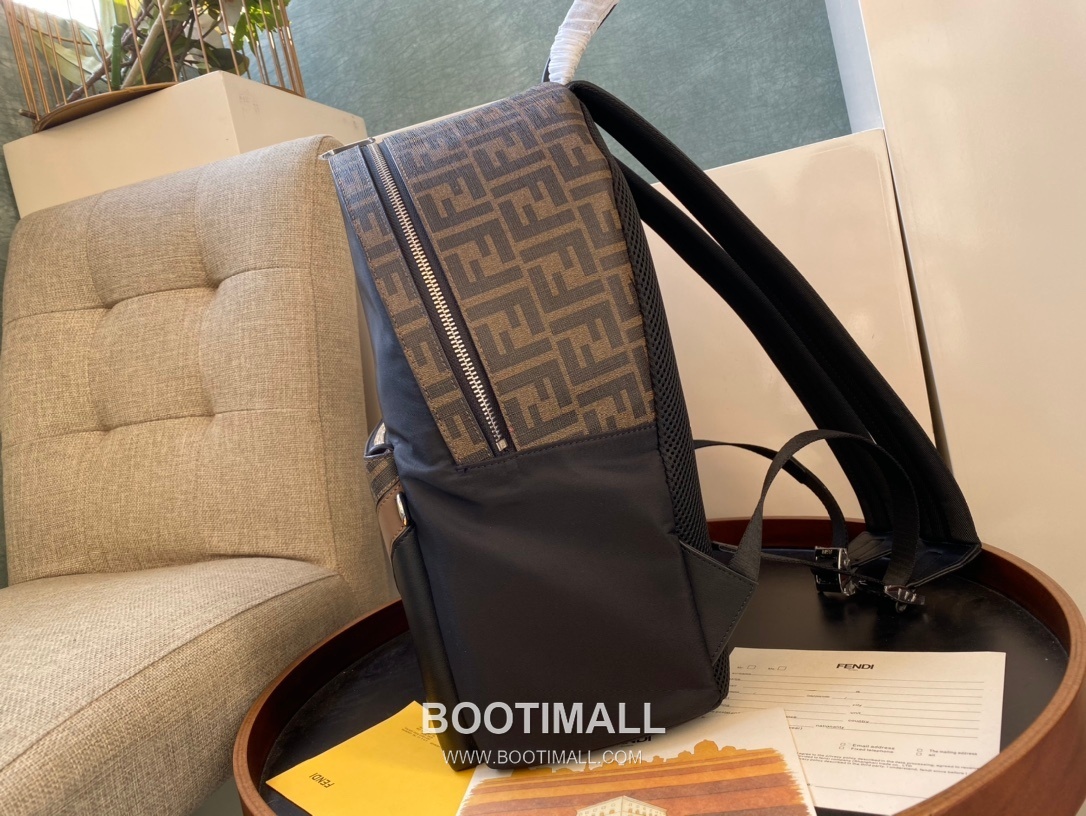 Fendi FF Nylon Backpack 펜디 FF 나일론 백팩 7012M70 32cm 3
