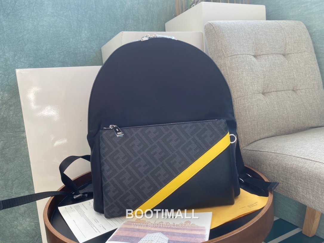 Fendi FF Nylon Backpack 펜디 FF 나일론 백팩 7012M70 32cm 1