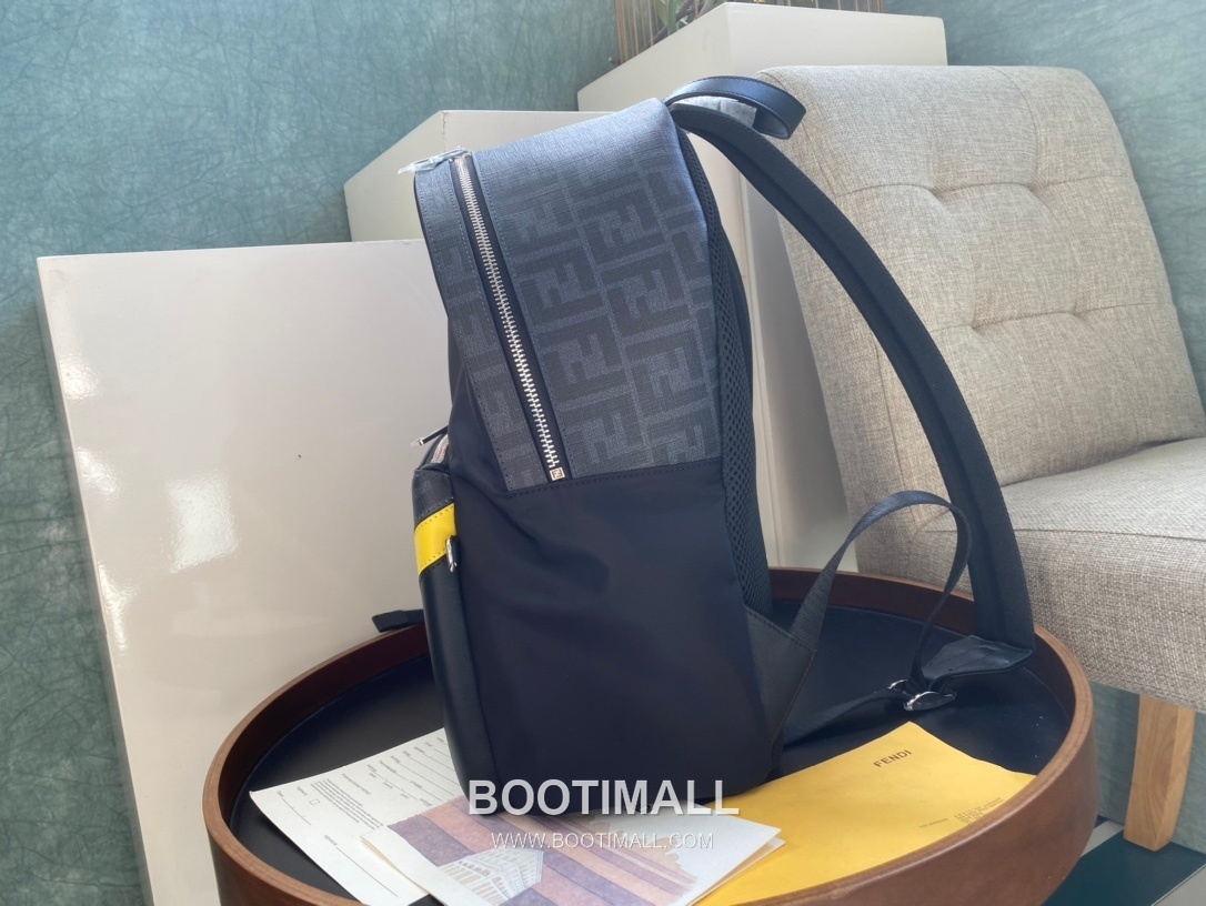 Fendi FF Nylon Backpack 펜디 FF 나일론 백팩 7012M70 32cm 3