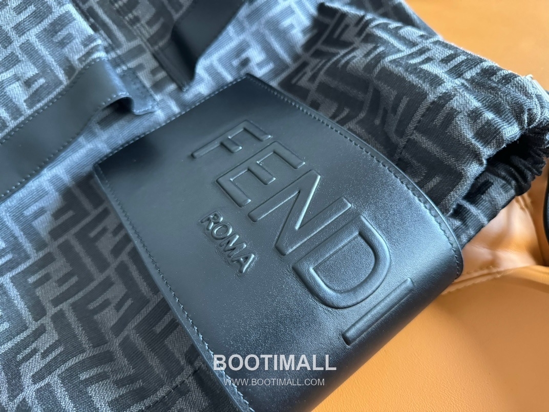 Fendi FF Jacquard Backpack 펜디 FF 자카드 백팩 7012M75 31cm 6