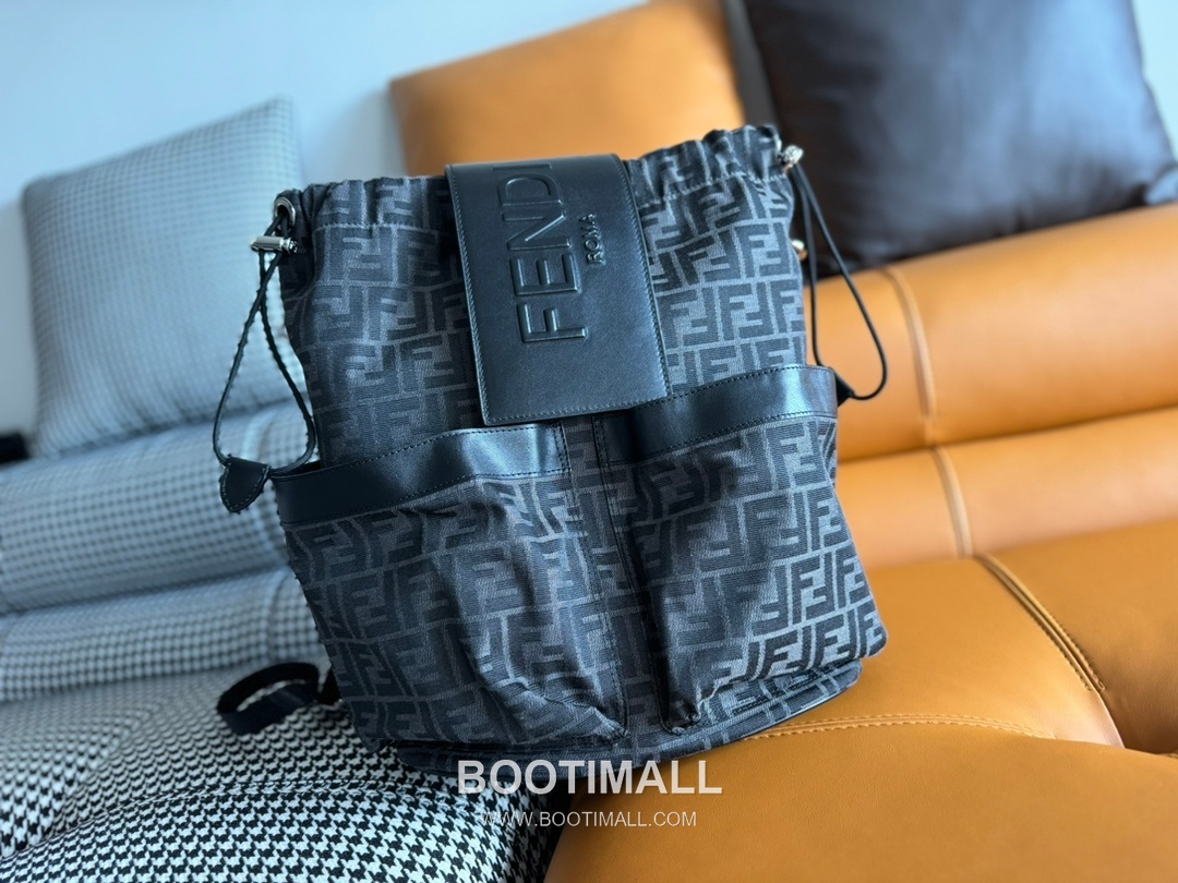 Fendi FF Jacquard Backpack 펜디 FF 자카드 백팩 7012M75 31cm 10