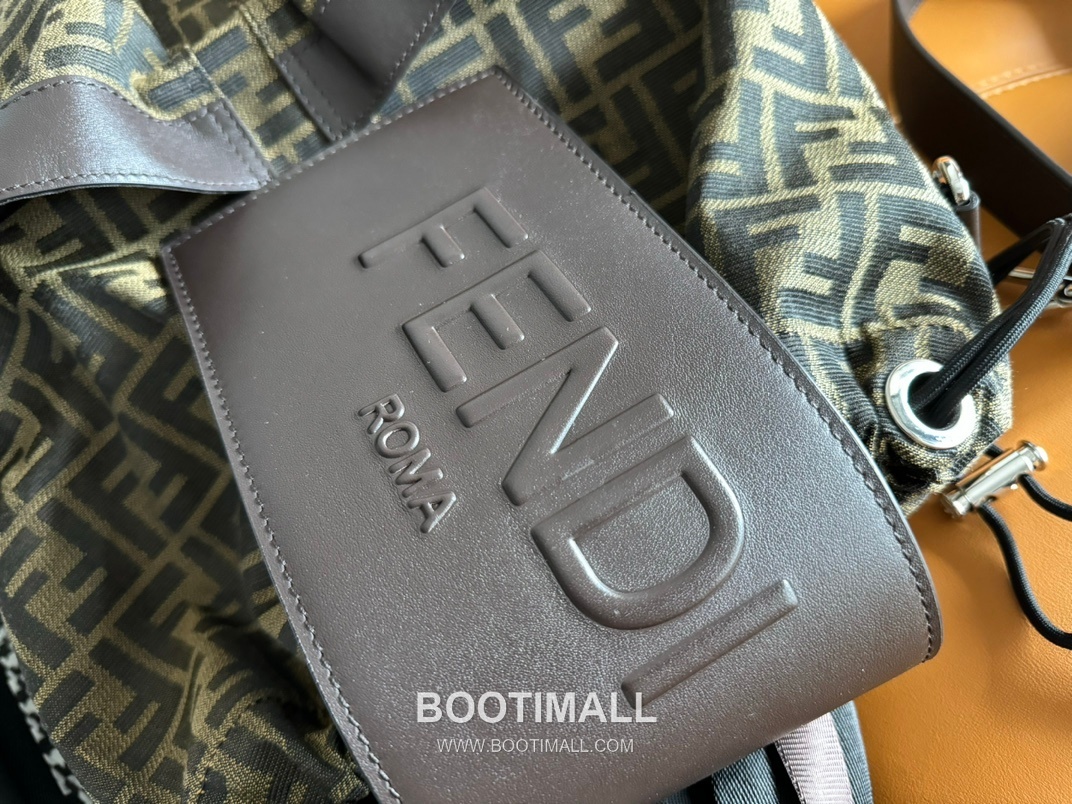Fendi FF Jacquard Backpack 펜디 FF 자카드 백팩 7012M75 31cm 4