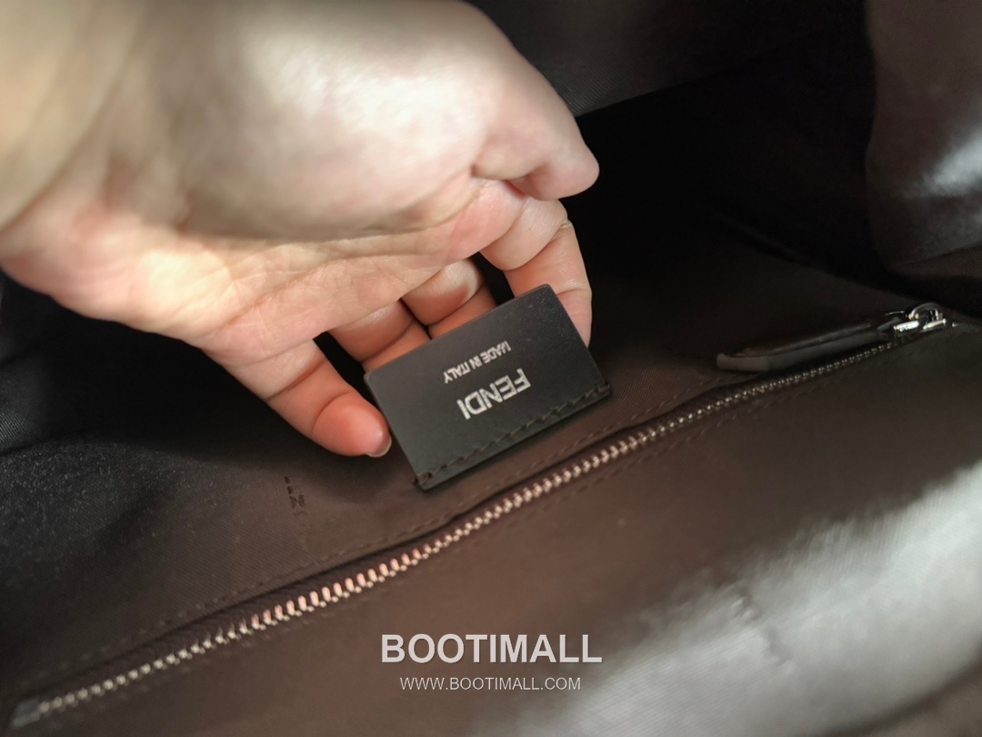 Fendi FF Jacquard Backpack 펜디 FF 자카드 백팩 7012M75 31cm 8