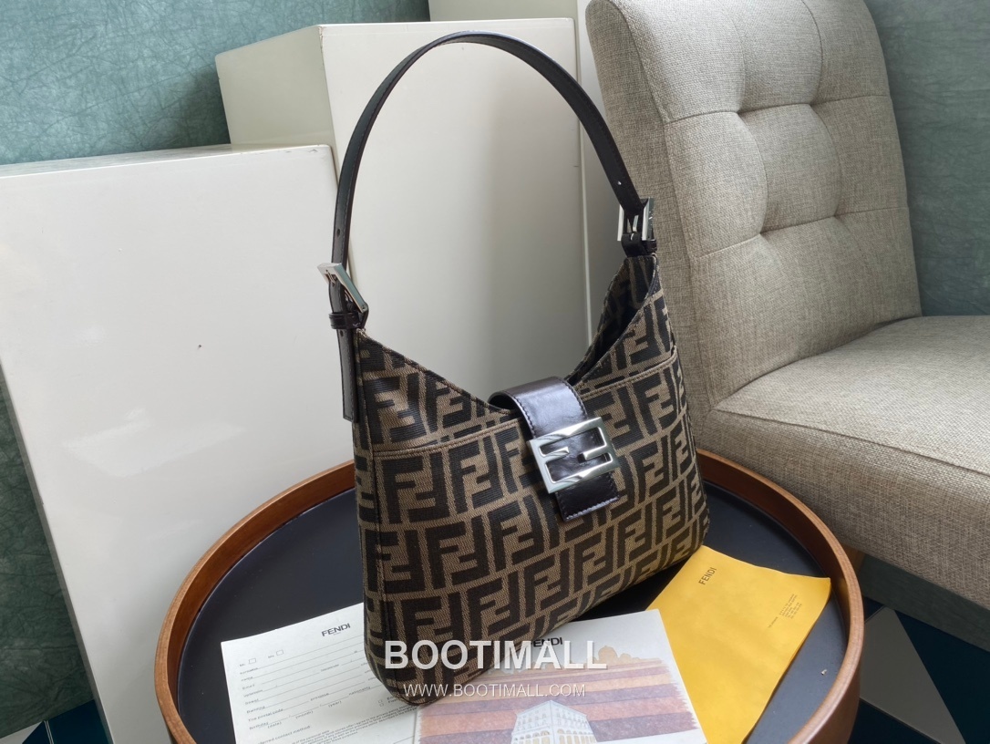 Fendi Vintage FF Canvas Shoulder Bag 펜디 빈티지 FF 캔버스 숄더백 9018M58 29cm 3
