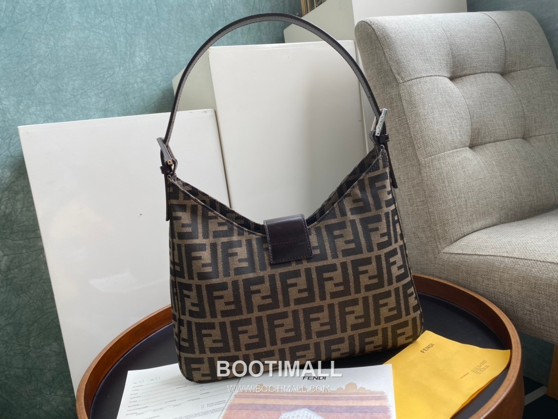 Fendi Vintage FF Canvas Shoulder Bag 펜디 빈티지 FF 캔버스 숄더백 9018M58 29cm 5