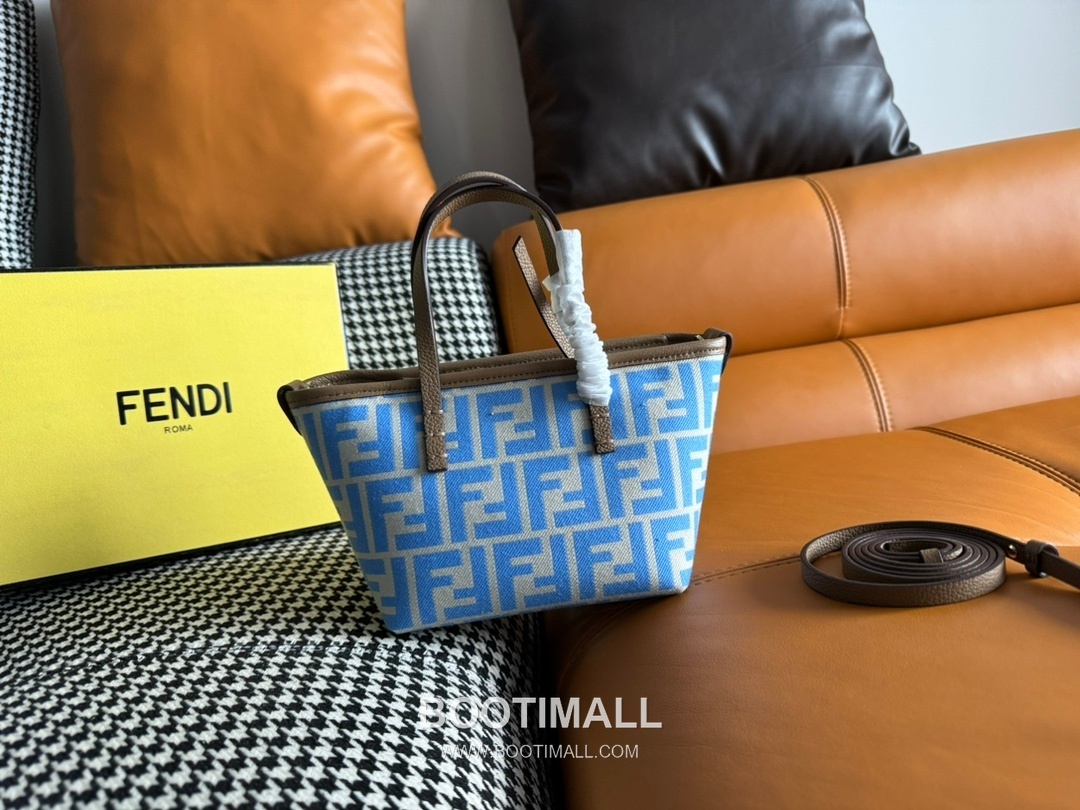 Fendi FF Jacquard Mini Shopper Tote Bag 펜디 FF 자카드 미니 쇼퍼 토트백 83278M55 23cm 1