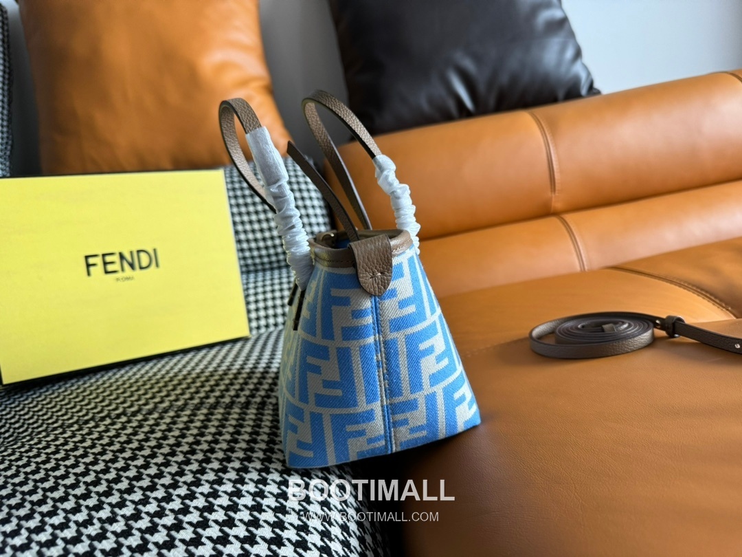 Fendi FF Jacquard Mini Shopper Tote Bag 펜디 FF 자카드 미니 쇼퍼 토트백 83278M55 23cm 3