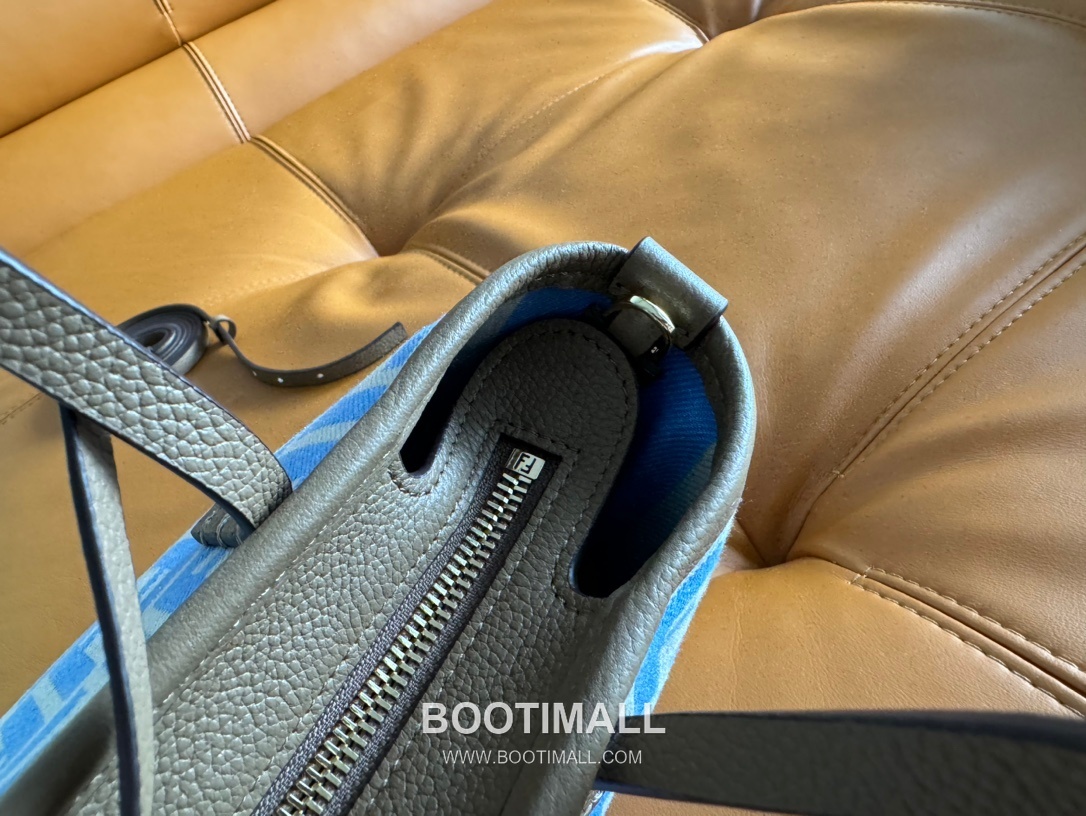 Fendi FF Jacquard Mini Shopper Tote Bag 펜디 FF 자카드 미니 쇼퍼 토트백 83278M55 23cm 7