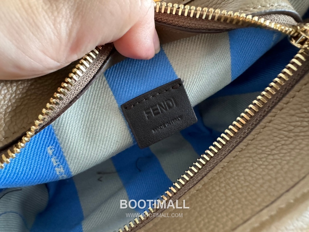 Fendi FF Jacquard Mini Shopper Tote Bag 펜디 FF 자카드 미니 쇼퍼 토트백 83278M55 23cm 9