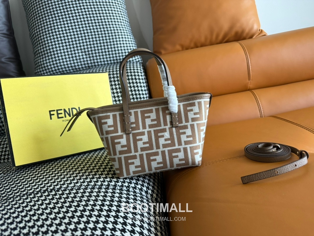 Fendi FF Jacquard Mini Shopper Tote Bag 펜디 FF 자카드 미니 쇼퍼 토트백 83278M55 23cm 9