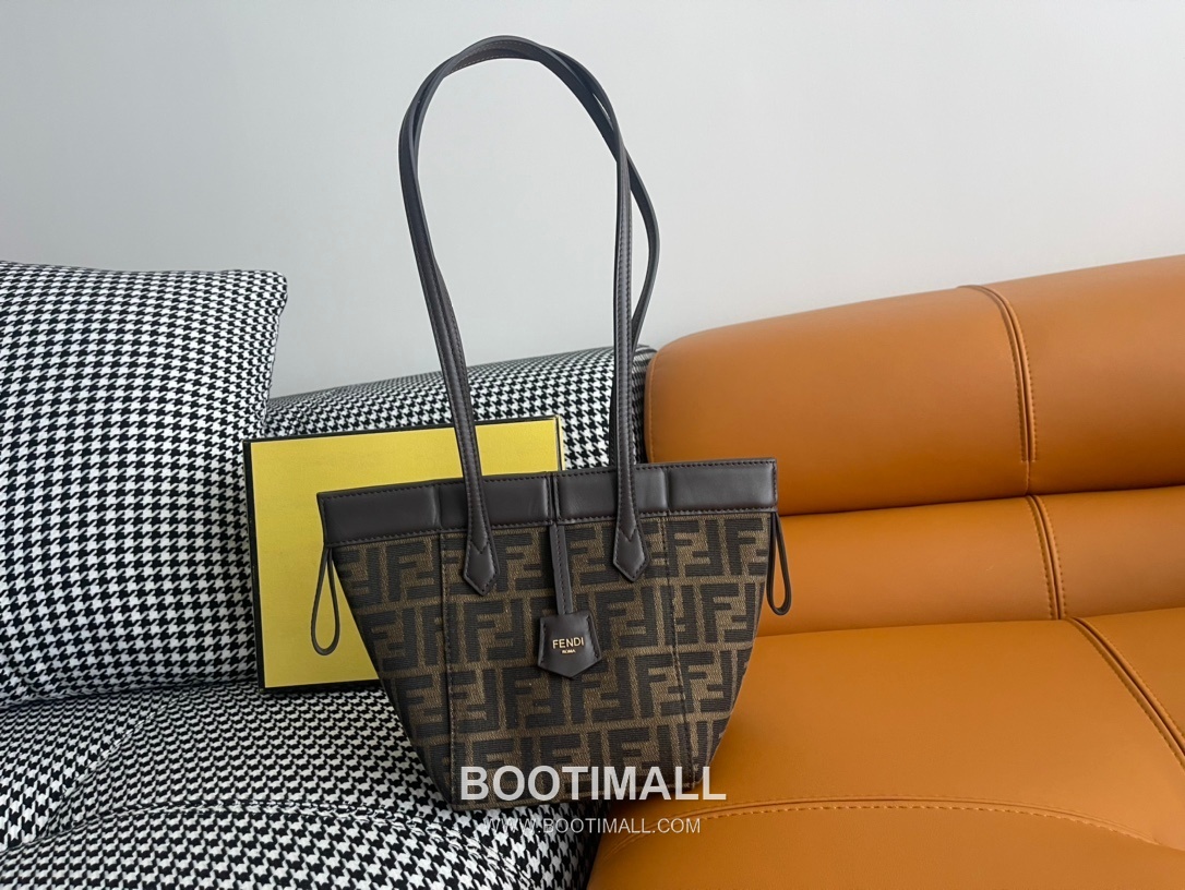 Fendi Origami FF Canvas Foldable Bucket Tote Bag 펜디 오리가미 FF 캔버스 폴더블 버킷 토트백 8826M68 19cm 1