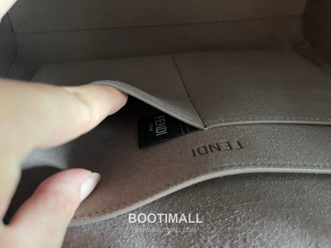 Fendi Origami FF Canvas Foldable Bucket Tote Bag 펜디 오리가미 FF 캔버스 폴더블 버킷 토트백 8626M72 27cm 9