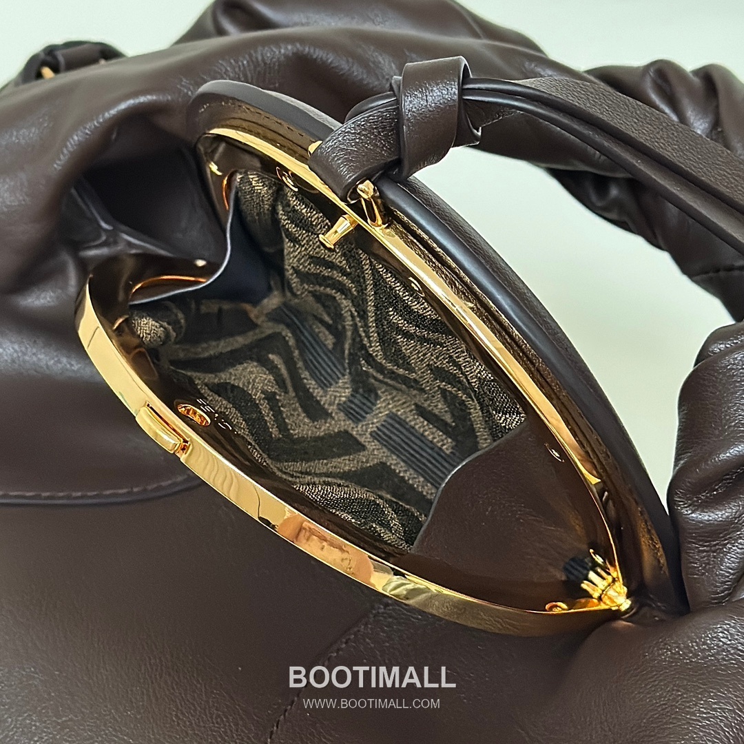 Fendi Spy Small Leather Bag 펜디 스파이 스몰 가죽 토트 숄더백 8088M125 32cm 7