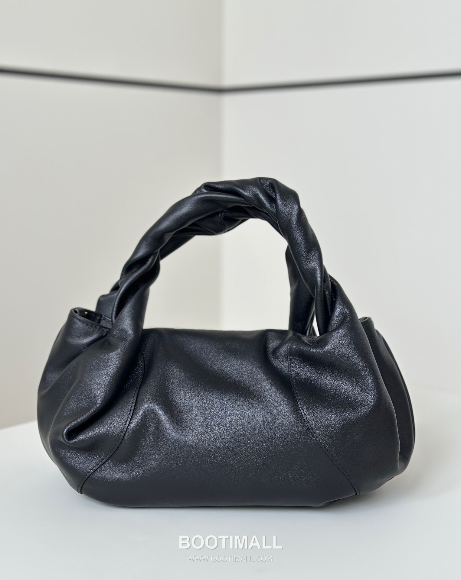 Fendi Spy Small Leather Bag 펜디 스파이 스몰 가죽 토트 숄더백 8088M125 32cm 3