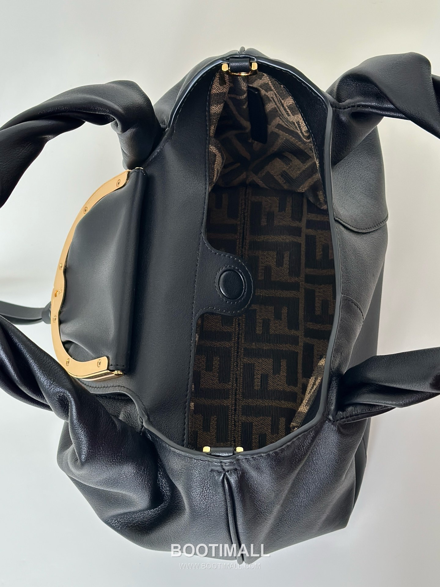 Fendi Spy Small Leather Bag 펜디 스파이 스몰 가죽 토트 숄더백 8088M125 32cm 9