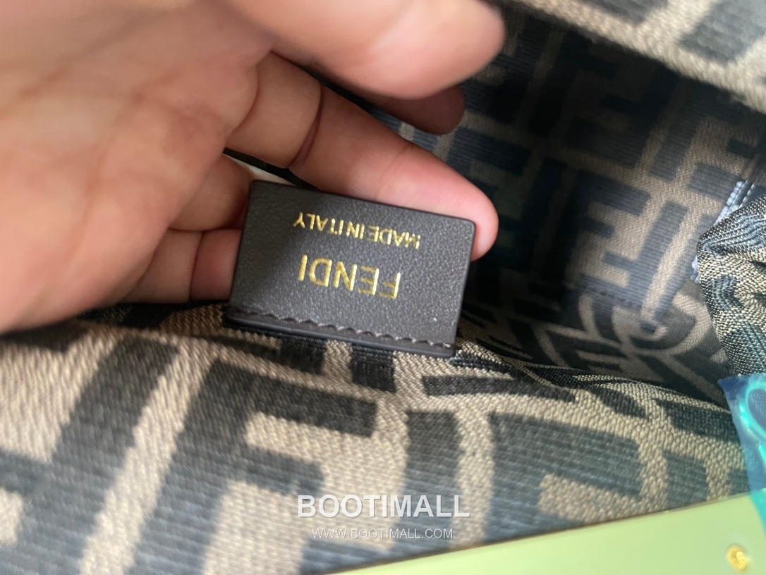 Fendi First Nappa Leather Small Bag 펜디 퍼스트 나파 가죽 스몰 토트 클러치백 129M90 26cm 7