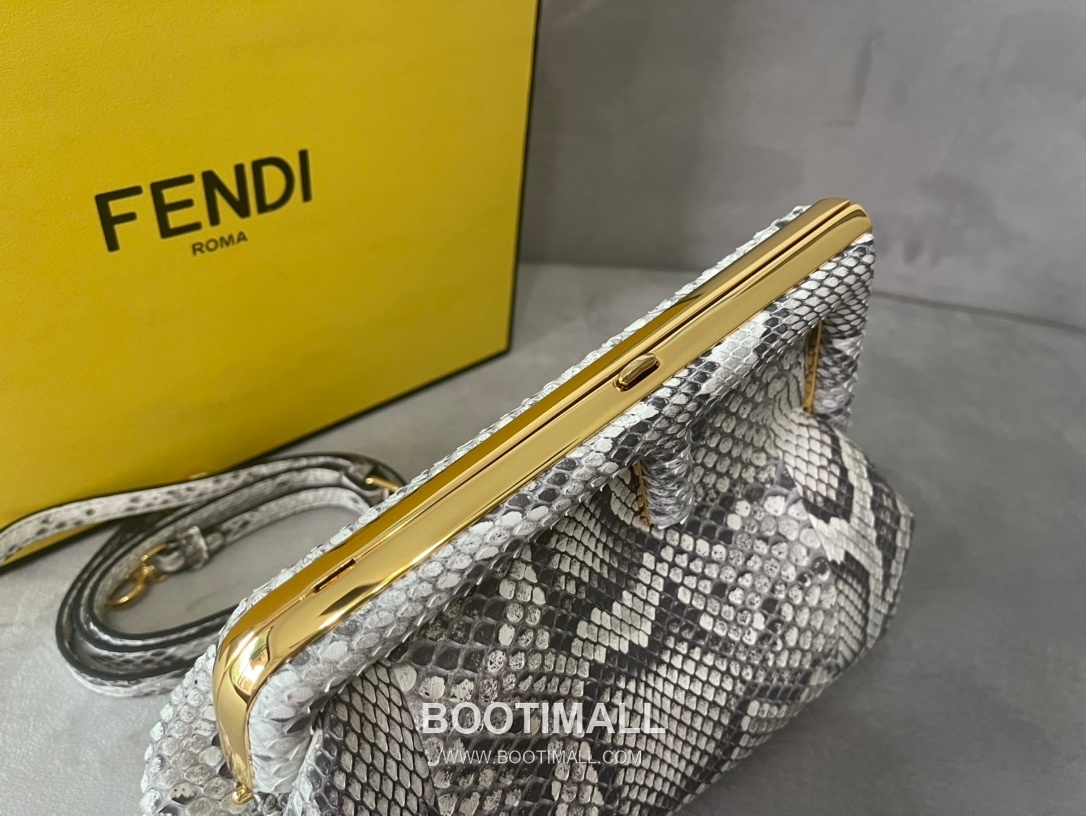 Fendi First Python Leather Small Bag 펜디 퍼스트 파이톤 가죽 스몰 토트 클러치백 129M190 26cm 7