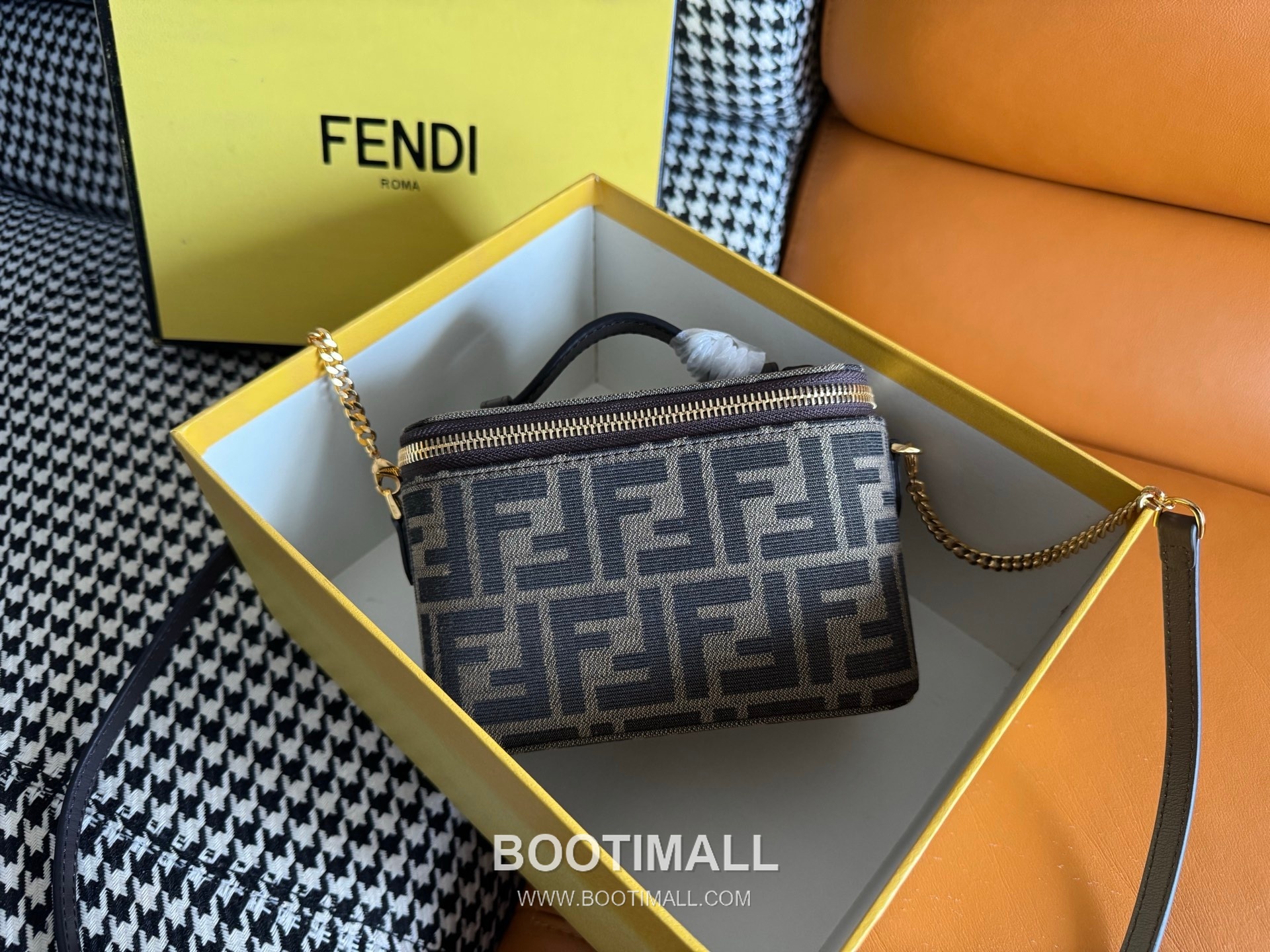 Fendi FF Jacquard Vanity Fabric Tobacco Brown Zip Wallet 펜디 FF 자카드 베니티 패브릭 토바코 브라운 지퍼지갑 16cm 4