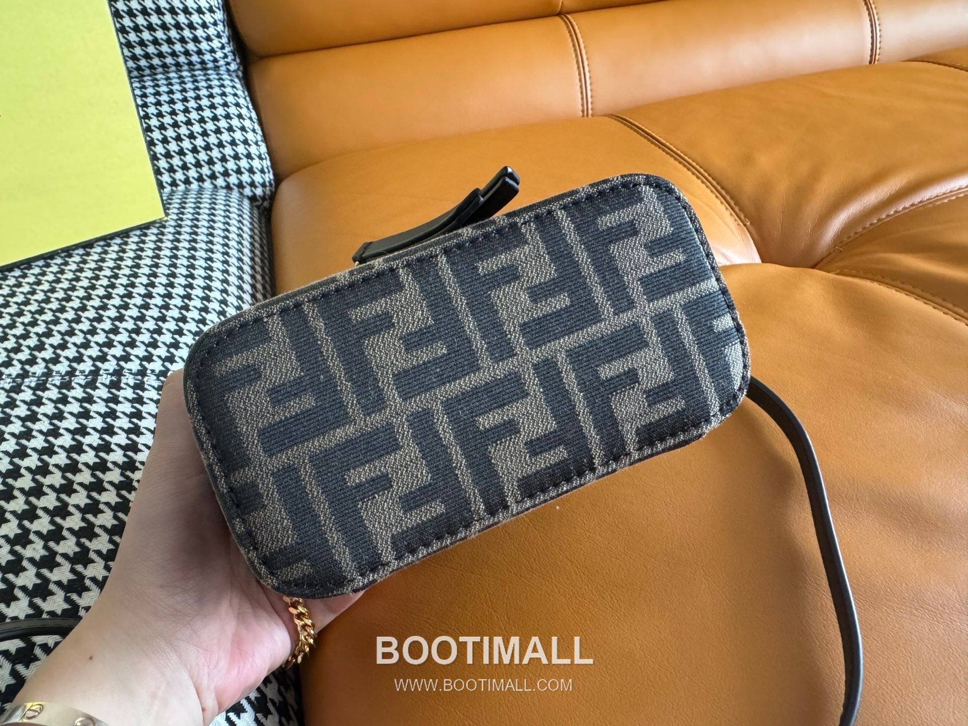 Fendi FF Jacquard Vanity Fabric Tobacco Brown Zip Wallet 펜디 FF 자카드 베니티 패브릭 토바코 브라운 지퍼지갑 16cm 7