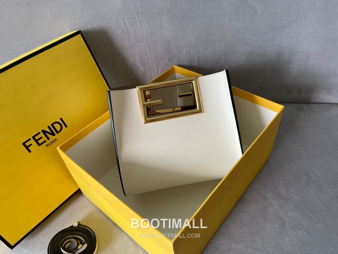 Fendi Way Leather Small Bag 펜디 웨이 가죽 스몰 토트 숄더백 054M80 20cm 1