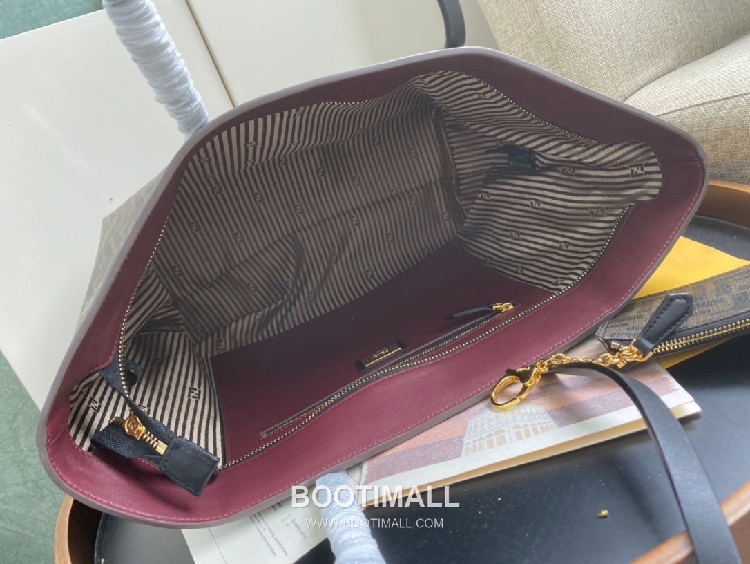 Fendi Roll Bags FF Leather Large Shopping Tote 펜디 롤백 FF 가죽 라지 쇼핑 토트백 80M58 35cm 6