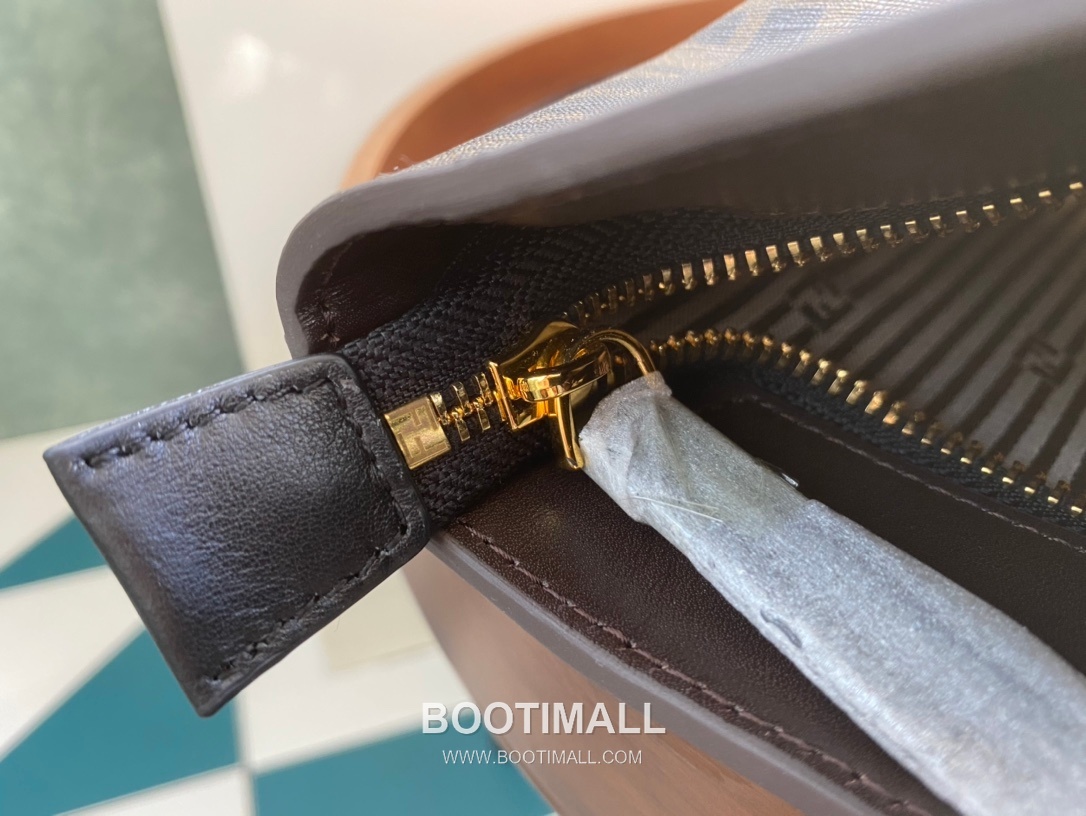 Fendi Roll Bags FF Leather Large Shopping Tote 펜디 롤백 FF 가죽 라지 쇼핑 토트백 80M58 35cm 7