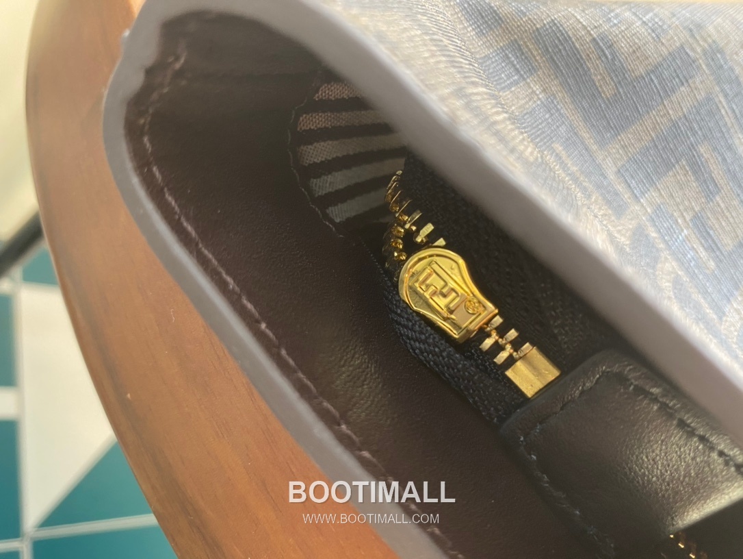 Fendi Roll Bags FF Leather Large Shopping Tote 펜디 롤백 FF 가죽 라지 쇼핑 토트백 80M58 35cm 8