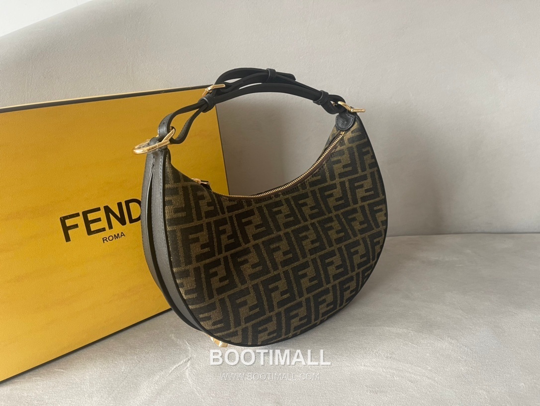 Fendi FF Canvas Trim Leather Crescent Small Shoulder Bag 펜디 FF 캔버스 트림 가죽 크레센트 스몰 숄더백 798M78 29cm 3