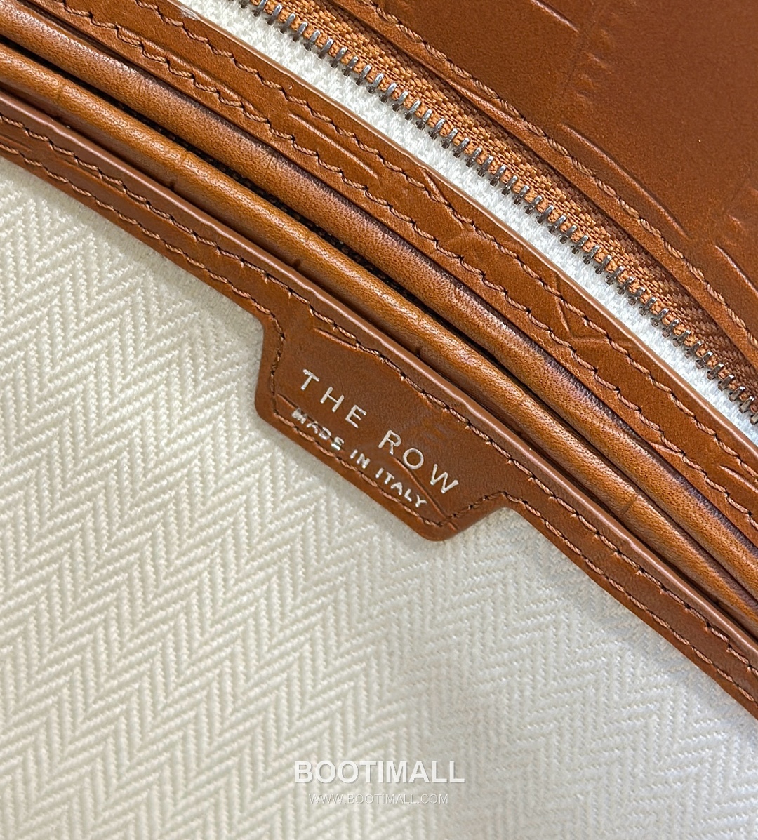 The Row Marlo 14 Crocodile Embossed Leather Tote Bag 더로우 마를로 14 크로커다일 엠보스 가죽 토트백 8823 36cm 7