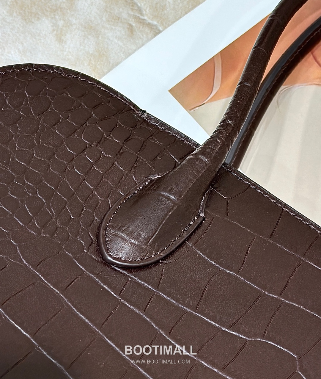 The Row Marlo 14 Crocodile Embossed Leather Tote Bag 더로우 마를로 14 크로커다일 엠보스 가죽 토트백 8823 36cm 5
