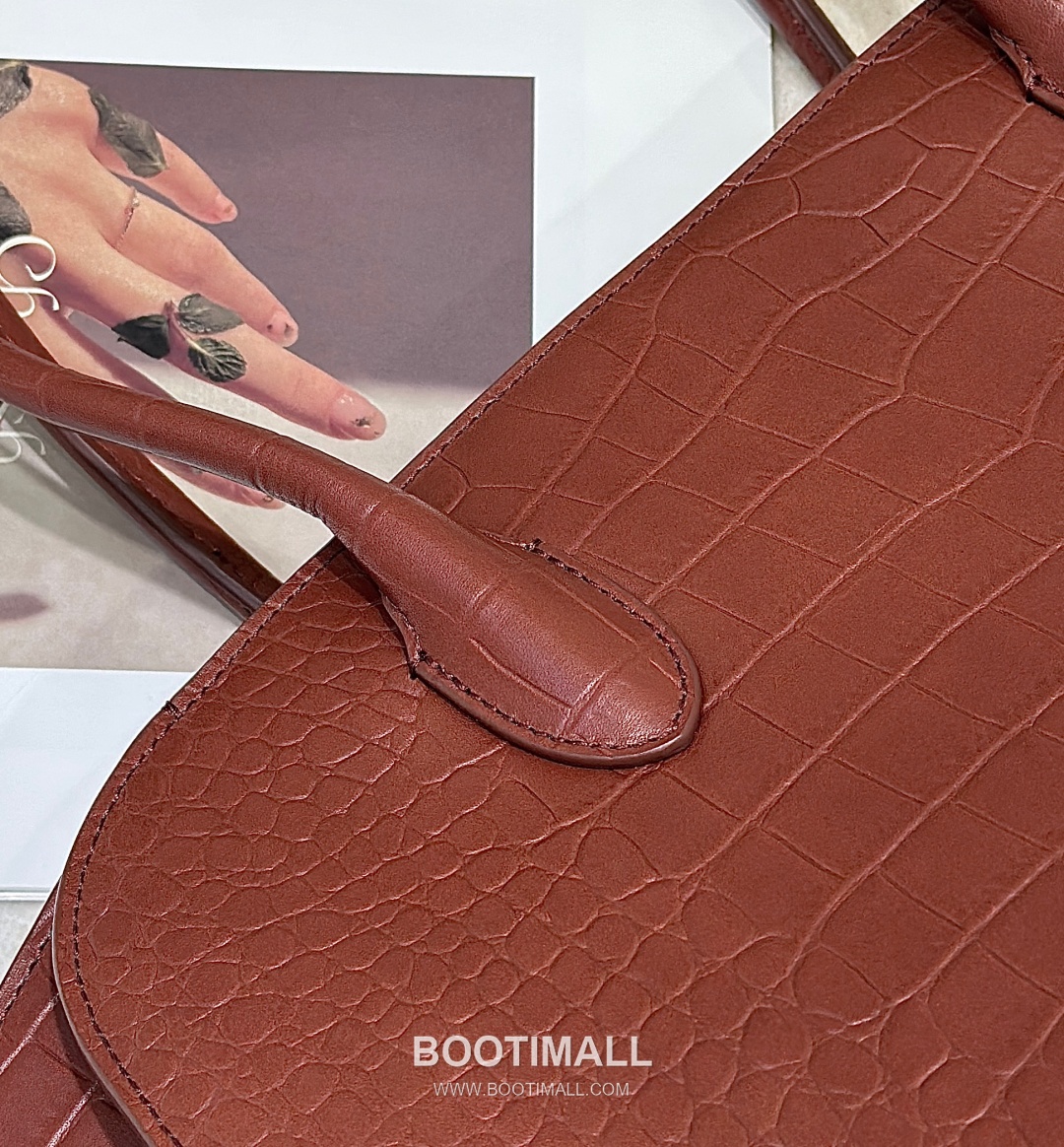 The Row Marlo 14 Crocodile Embossed Leather Tote Bag 더로우 마를로 14 크로커다일 엠보스 가죽 토트백 8823 36cm 4