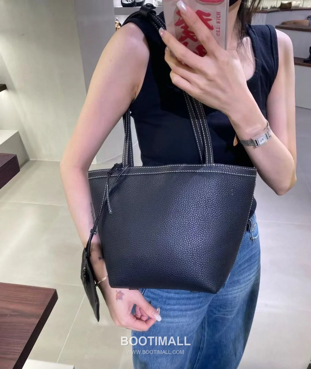 The Row Stitch Grained TC Cowhide Dark Tote Bag 마고 스티치 그레인드 TC 소가죽 다크 토트백 22cm 3