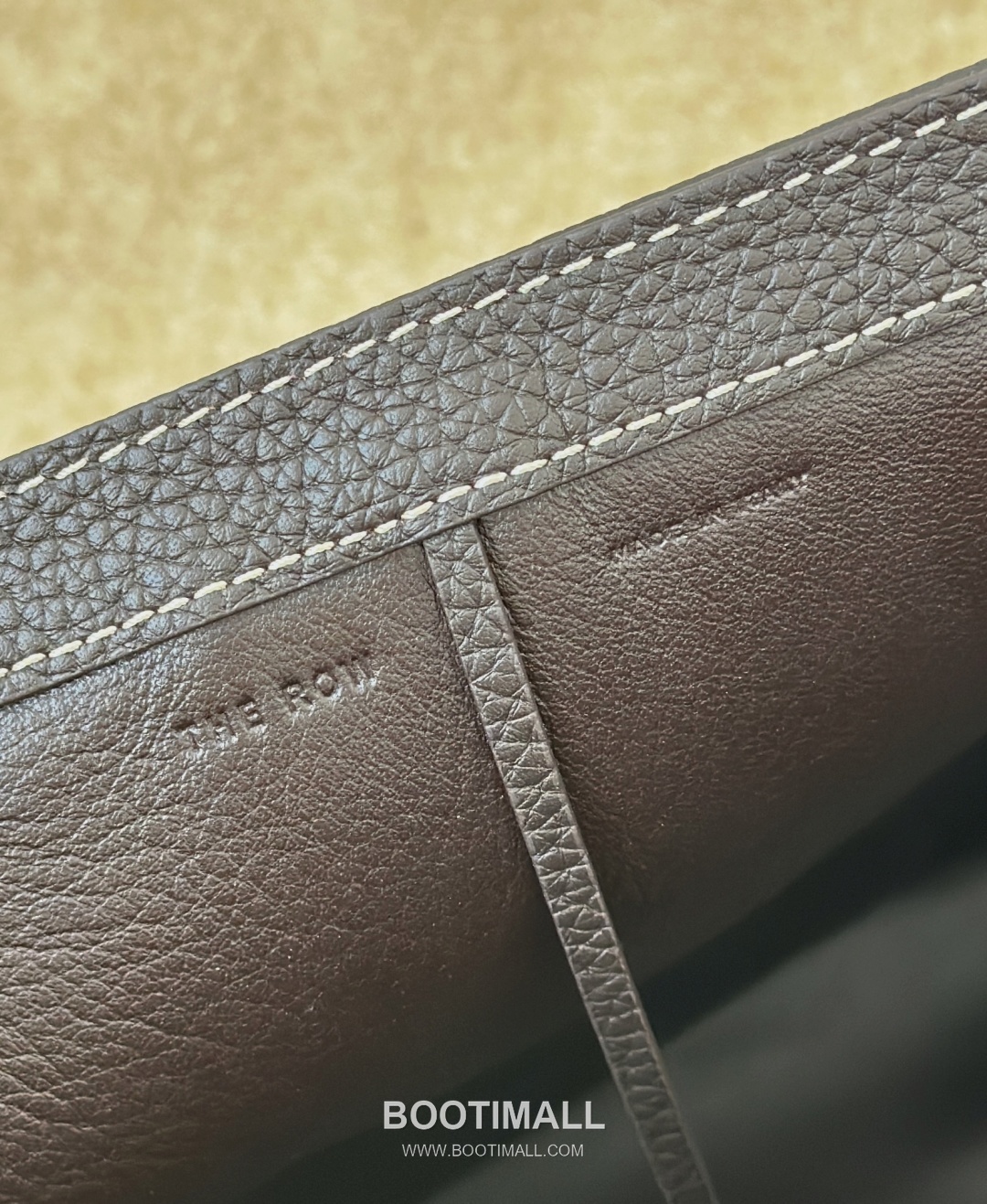 The Row Stitch TC Grained Cowhide Dark Tote Bag 마고 스티치 TC 리치패턴 소가죽 다크 토트백 30cm 13