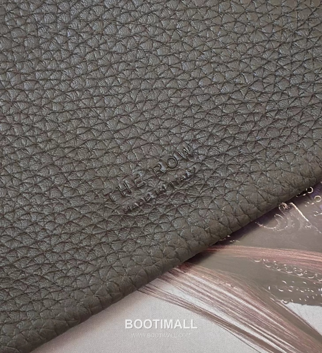 The Row Stitch TC Grained Cowhide Dark Tote Bag 마고 스티치 TC 리치패턴 소가죽 다크 토트백 30cm 19