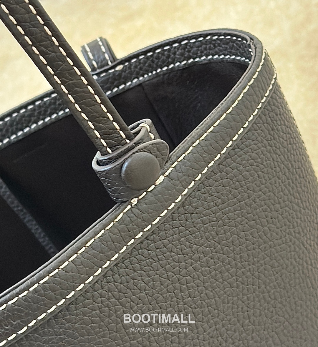 The Row Stitch TC Grained Cowhide Dark Tote Bag 마고 스티치 TC 리치패턴 소가죽 다크 토트백 30cm 21