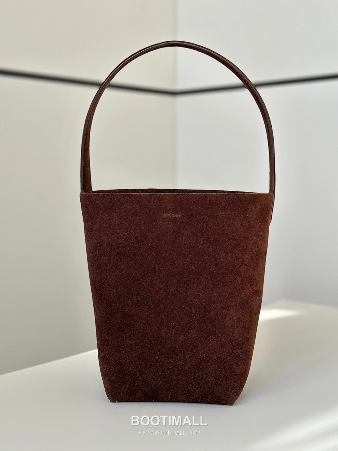 The Row Park Suede Bucket Bag 마고 파크 8827S 스웨이드 버킷백 22cm 1