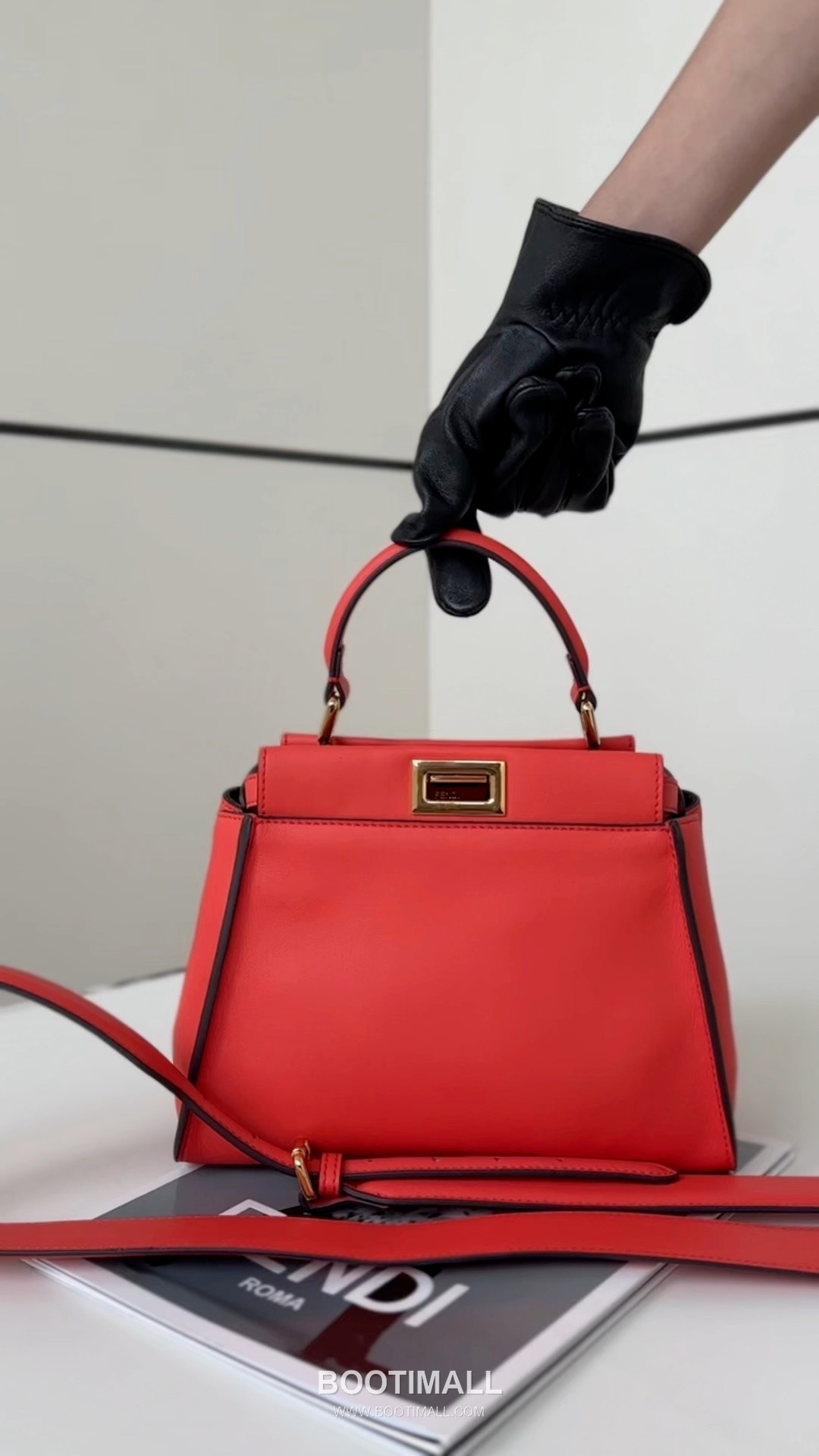 Fendi Peekaboo Classic Cowhide Orange Top Handle Bag 펜디 피카부 클래식 소가죽 오렌지 탑핸들백 23cm 14