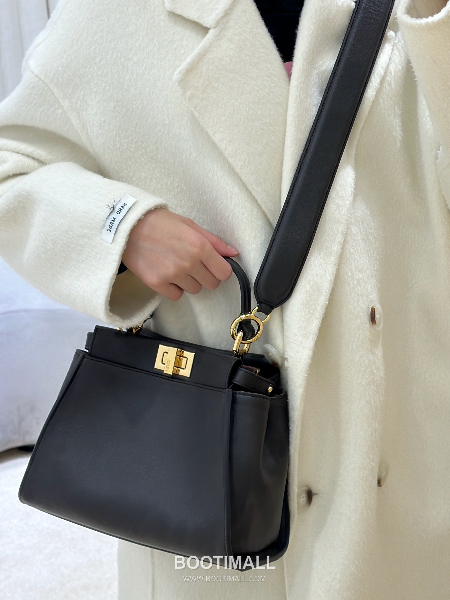 Fendi Peekaboo Classic FF Suede Lining Calfskin Brown Top Handle Bag 펜디 피카부 클래식 FF 스웨이드 안감 카프스킨 브라운 탑핸들백 23cm 6