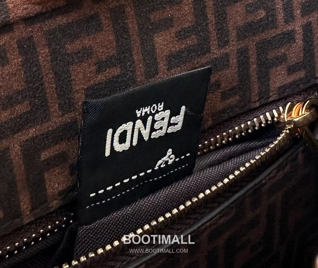 Fendi Peekaboo Classic FF Suede Lining Calfskin Brown Top Handle Bag 펜디 피카부 클래식 FF 스웨이드 안감 카프스킨 브라운 탑핸들백 23cm 13