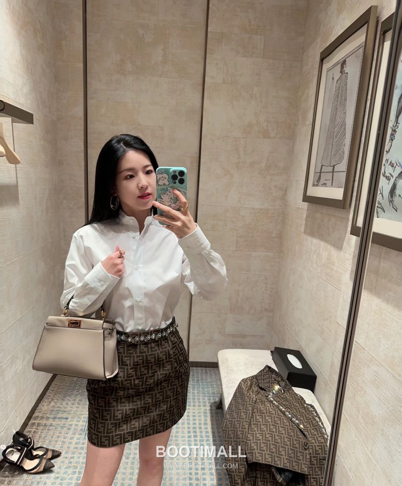 Fendi Peekaboo Classic Tortoiseshell Cowhide Dove Grey Top Handle Bag 펜디 피카부 클래식 토터스쉘 소가죽 도브 그레이 탑핸들백 23cm 19