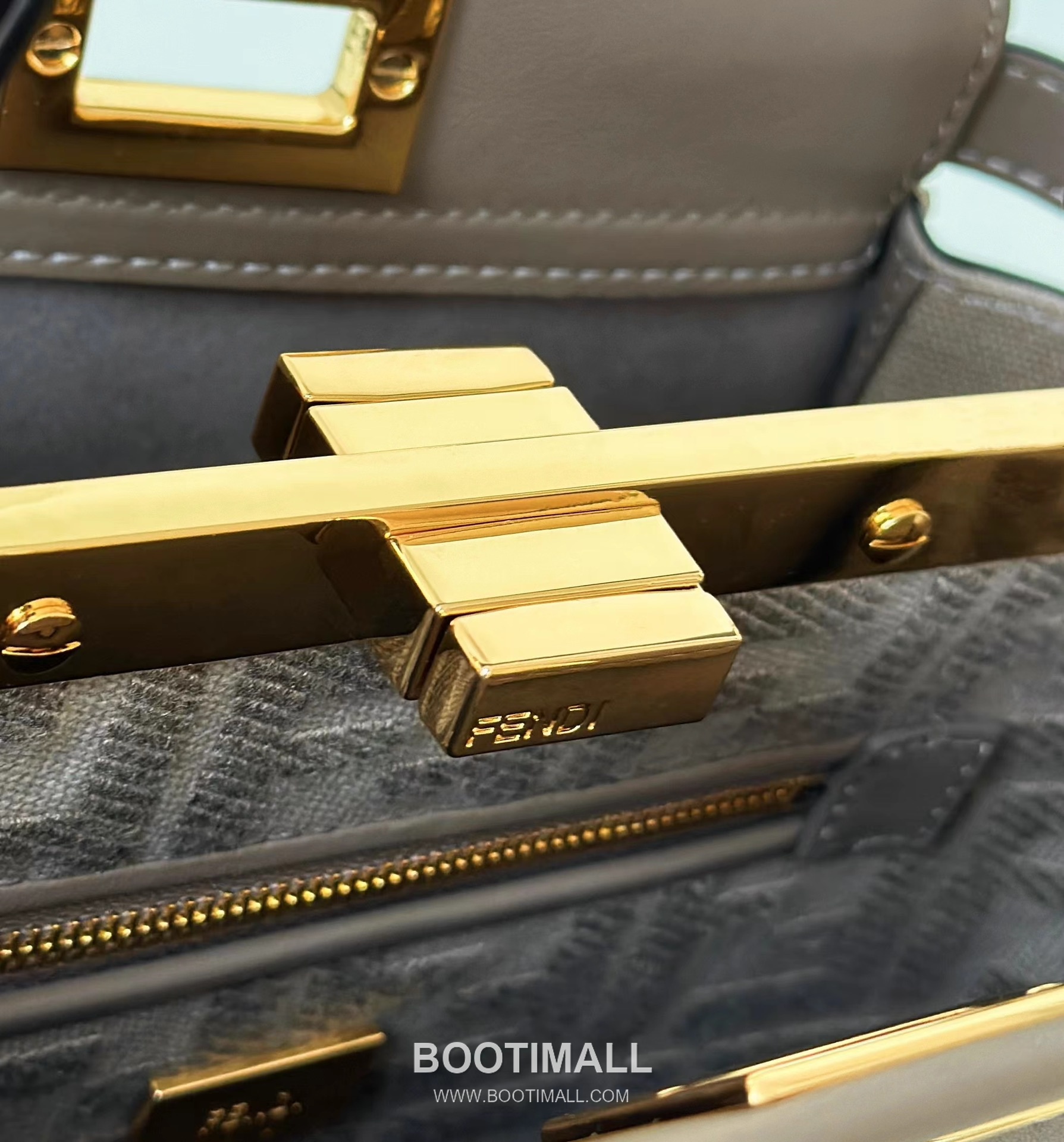 Fendi Peekaboo Classic FF Lining Calfskin Top Handle Bag 펜디 피카부 클래식 FF 안감 카프스킨 탑핸들백 23cm 7