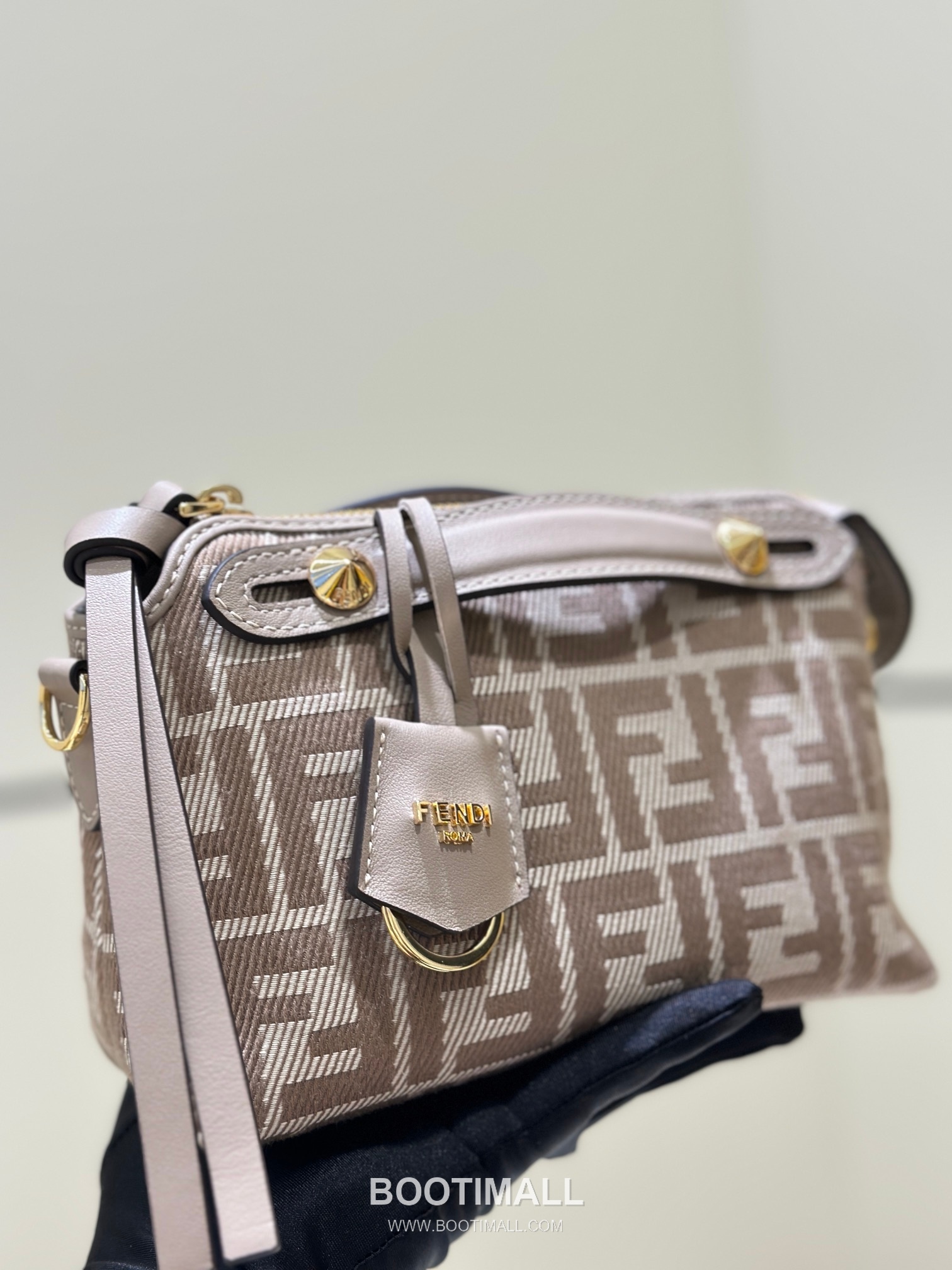 Fendi FF Jacquard Denim Boston Top Handle Bag 펜디 FF 자카드 데님 보스턴 탑핸들백 28cm 1